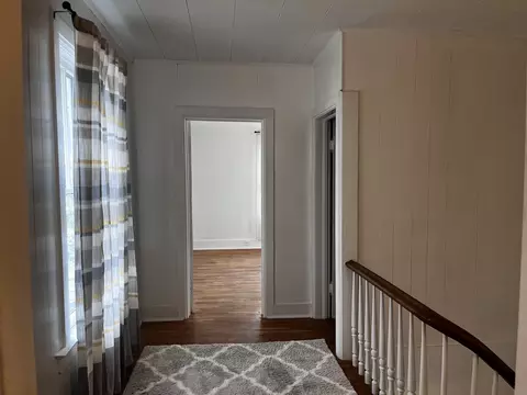 Entry Way - 201 E Morris St, Morrison, IL 61270 photo 6 of 8