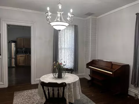Dining - 201 E Morris St, Morrison, IL 61270 photo 1 of 2