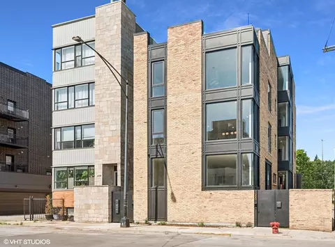 220 S Oakley Blvd, Chicago, IL 60612