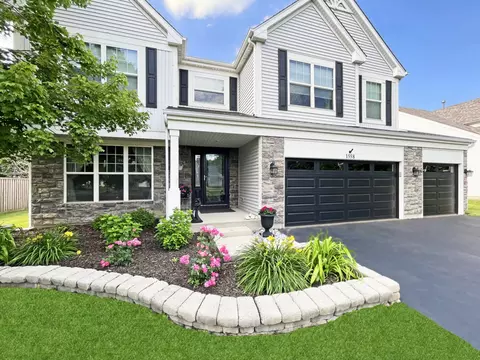 1558 Woodland Ln, Bolingbrook, IL 60490