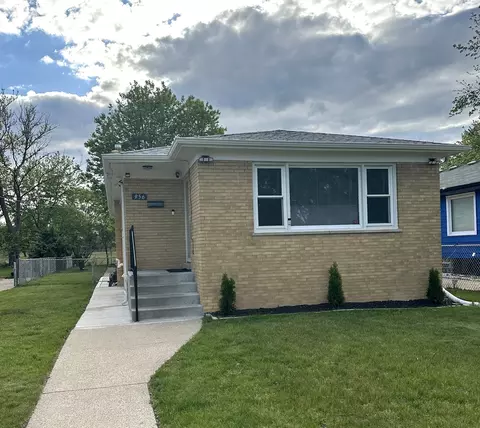 956 Greenbay Ave, Calumet City, IL 60409