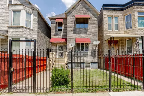 648 W 60th St, Chicago, IL 60621