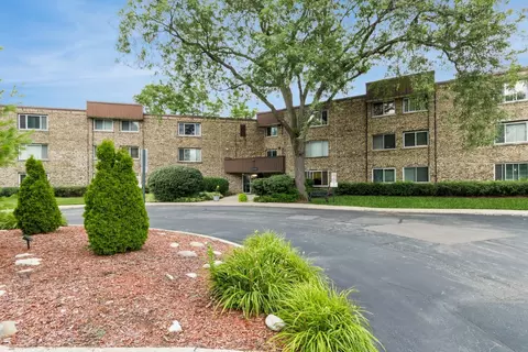 2600 Brookwood Way Dr #316A, Rolling Meadows, IL 60008