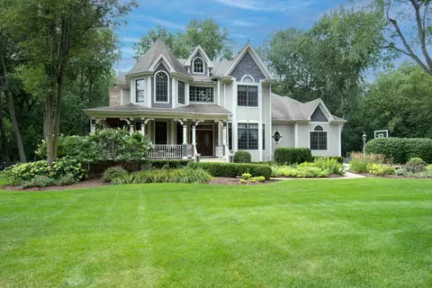 7 S448 Arbor Dr, Naperville, IL 60540