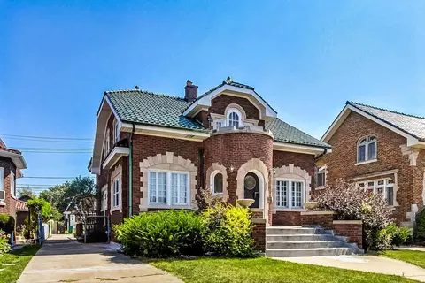 Exterior - 7102 Riverside Dr, Berwyn, IL 60402 photo 3 of 13