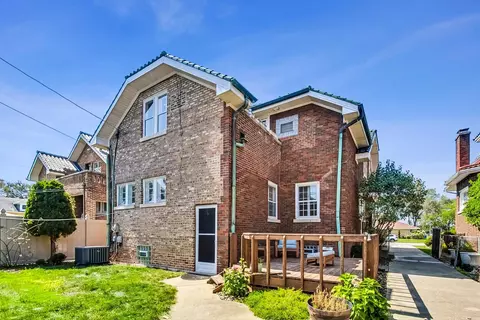 Exterior - 7102 Riverside Dr, Berwyn, IL 60402 photo 10 of 13