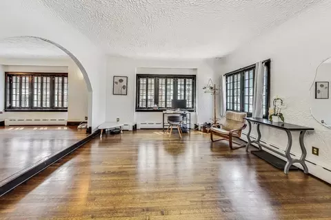 Living - 7102 Riverside Dr, Berwyn, IL 60402 photo 4 of 5
