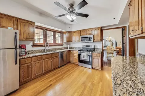 Kitchen - 7102 Riverside Dr, Berwyn, IL 60402 photo 3 of 3