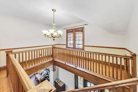 Entry Way - 7102 Riverside Dr, Berwyn, IL 60402 photo 4 of 8