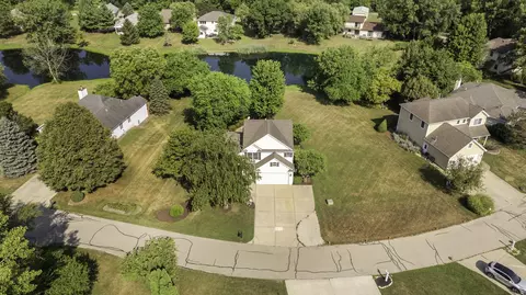 View/Area - 570 Logue Cir, Seneca, IL 61360 photo 4 of 9