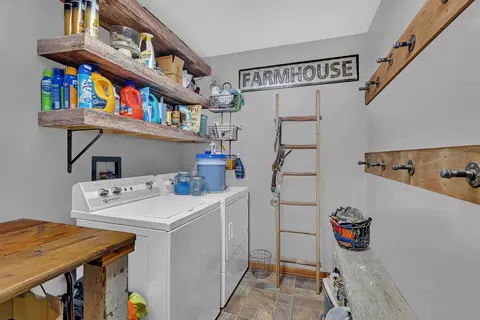 Other - 570 Logue Cir, Seneca, IL 61360 photo 5 of 10