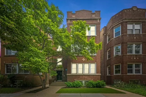5017 N California Ave, Chicago, IL 60625