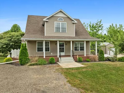 561 County Road 2000 E, Secor, IL 61771