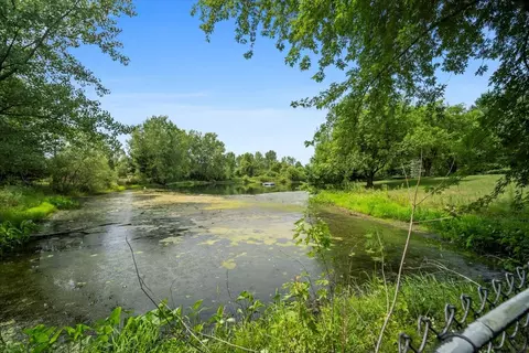 View/Area - 561 County Road 2000 E, Secor, IL 61771 photo 1 of 5