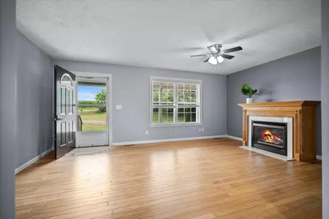 Living - 561 County Road 2000 E, Secor, IL 61771 photo 2 of 3