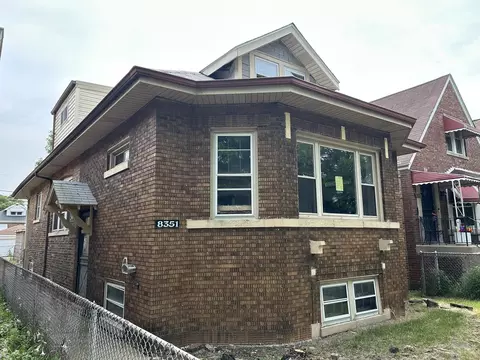 8351 S Paxton Ave, Chicago, IL 60617