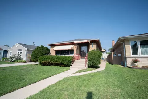 3039 Sarah St, Franklin Park, IL 60131