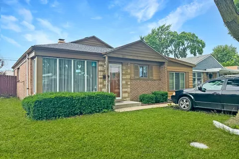 8356 S Kolmar Ave, Chicago, IL 60652