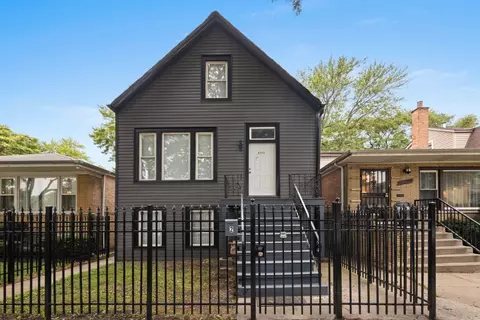 6742 S Oakley Ave, Chicago, IL 60636