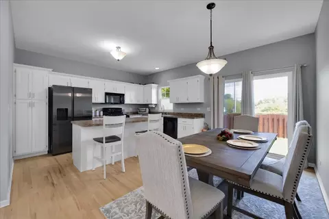 13531 S Golden Eagle Cir, Plainfield, IL 60544 photo 9
