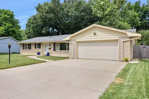 501 S Blair Dr, Normal, IL 61761 photo 31