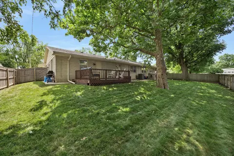 501 S Blair Dr, Normal, IL 61761 photo 2