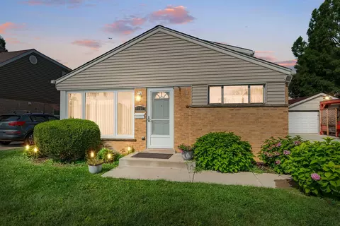 8054 S Kolmar Ave, Chicago, IL 60652
