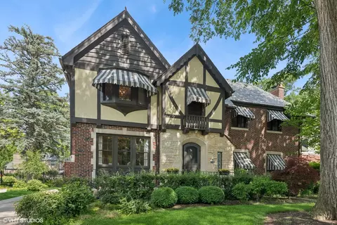 1415 Keystone Ave, River Forest, IL 60305