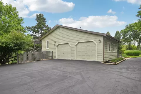 38 W608 Sunvale Dr, Elgin, IL 60124 photo 30