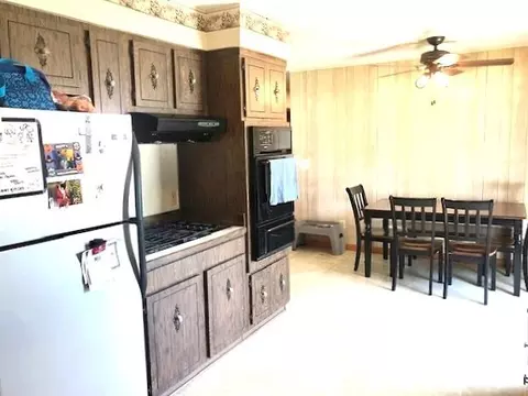 Kitchen - 2204 E 37th St, Sterling, IL 61081 photo 2 of 4