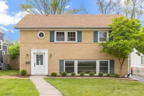 4520 Prince St, Downers Grove, IL 60515