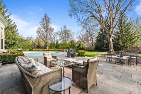 Exterior - 1300 Hackberry Ln, Winnetka, IL 60093 photo 9 of 12
