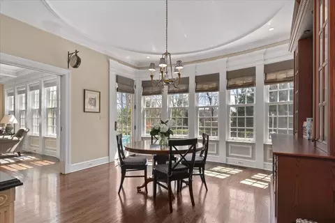 Dining - 1300 Hackberry Ln, Winnetka, IL 60093 photo 1 of 9