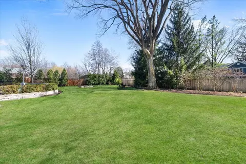 Exterior - 1300 Hackberry Ln, Winnetka, IL 60093 photo 6 of 12