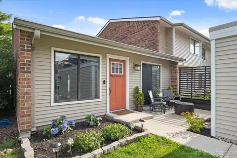 Other - 1061 Cascade Dr, Aurora, IL 60506 photo 1 of 3