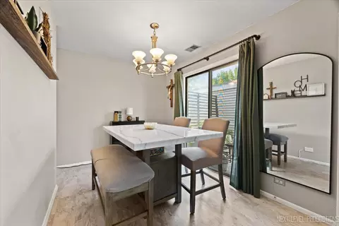 Dining - 1061 Cascade Dr, Aurora, IL 60506 photo 1 of 2