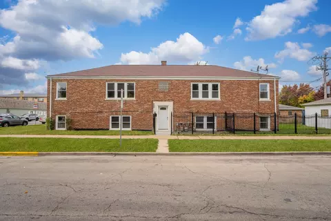 7133 W 16th St, Berwyn, IL 60402