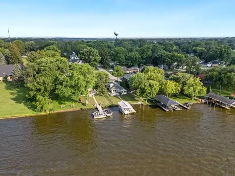 View/Area - 1515 N River Rd, Mchenry, IL 60051 photo 5 of 5