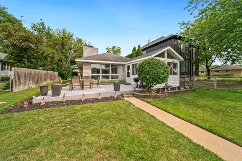 Exterior - 1515 N River Rd, Mchenry, IL 60051 photo 4 of 7