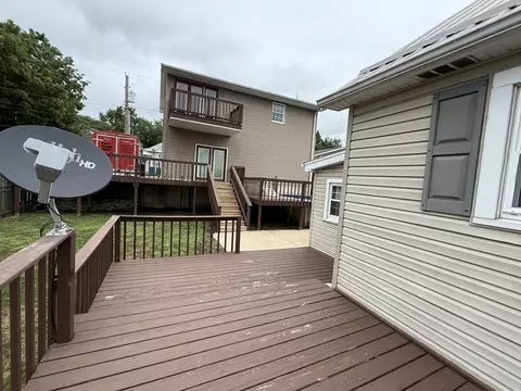 Exterior - 418 W Devlin St, Spring Valley, IL 61362 photo 7 of 10