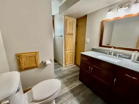 Bath - 418 W Devlin St, Spring Valley, IL 61362 photo 3 of 4