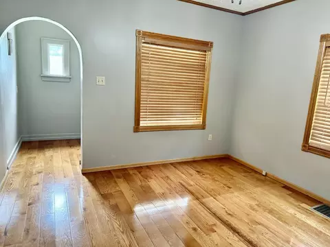 Living - 418 W Devlin St, Spring Valley, IL 61362 photo 1 of 4