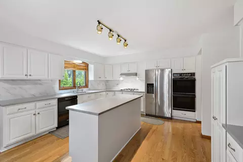 Kitchen - 172 Hamilton Ave, Frankfort, IL 60423 photo 1 of 1