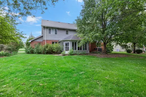 Exterior - 172 Hamilton Ave, Frankfort, IL 60423 photo 2 of 3