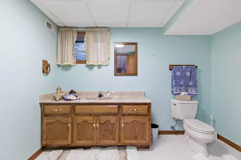 Bath - 172 Hamilton Ave, Frankfort, IL 60423 photo 3 of 3