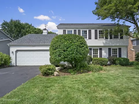 1632 Hemstock Ave, Wheaton, IL 60189