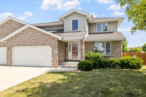 1932 Taller Rd, Morris, IL 60450