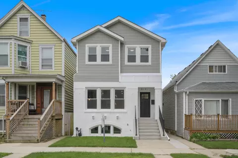 5141 W Dakin St, Chicago, IL 60641