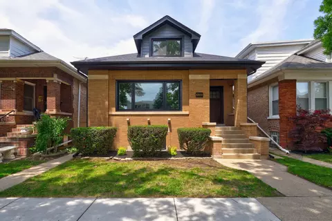 6300 W Hyacinth St, Chicago, IL 60646