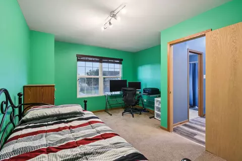 Bedroom - 2011 Mountain Rd, Morris, IL 60450 photo 1 of 3